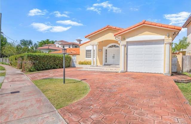 3750 Sheridan Ave photos photos