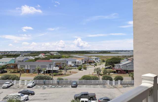 2000 New River Inlet Road Gallery 2
