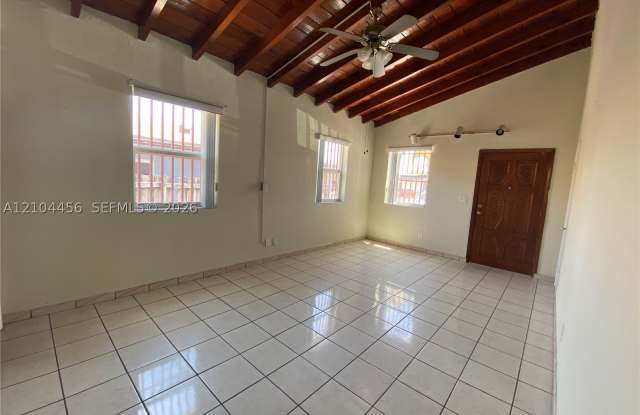80 NW 60th Ct Gallery 4