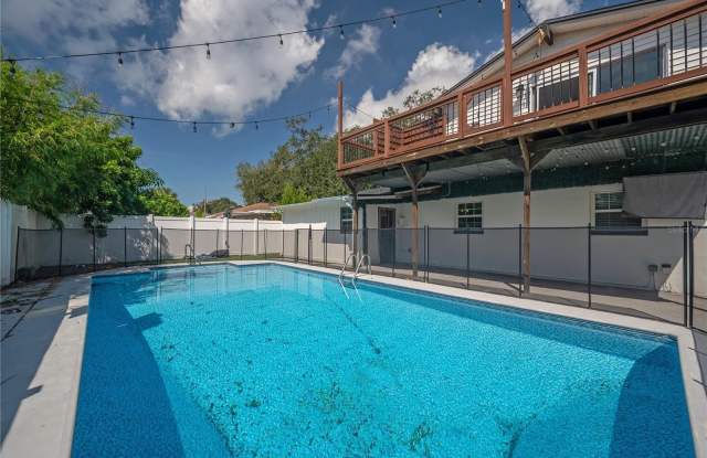 3211 W ARCH STREET photos photos