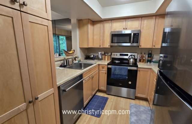 12703 NE 129th Ct Gallery 3