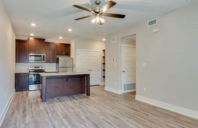 115 W Jones photos photos