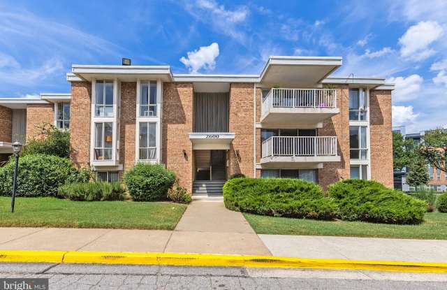 2600 INDIAN Drive unit: 2B - 2600 Indian Drive, Huntington, VA 22303 2600 INDIAN Drive unit: 2B - 2600 Indian Drive, Huntington, VA 22303