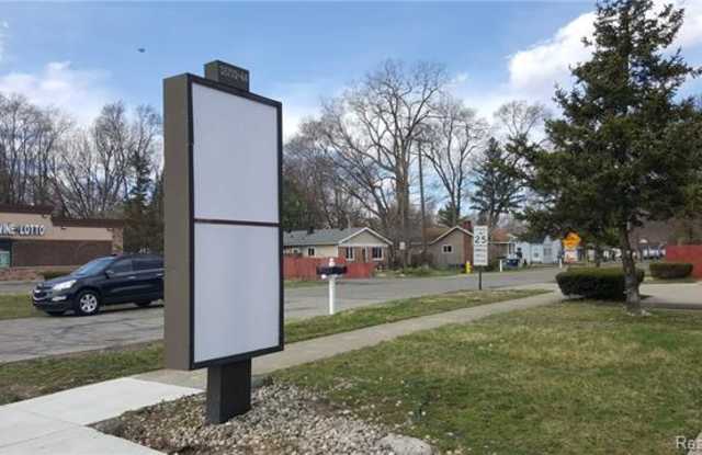 35744 Ford Road Gallery 3