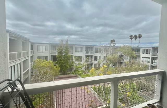 Super sweet top floor studio condo at resort-like Watergate! photos photos Super sweet top floor studio condo at resort-like Watergate! photos photos