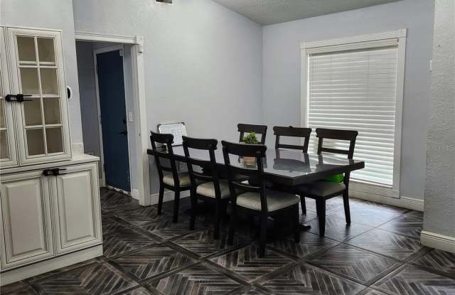 2221 KIWI Trail Gallery 3