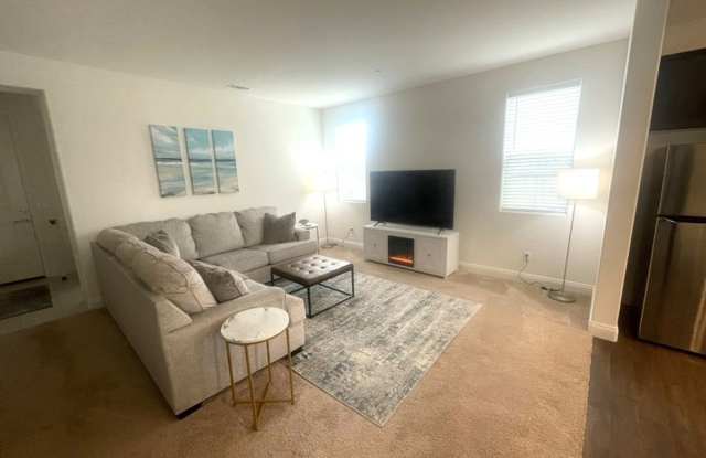 3 bedroom Pasadera Home in Guadalupe Gallery 3
