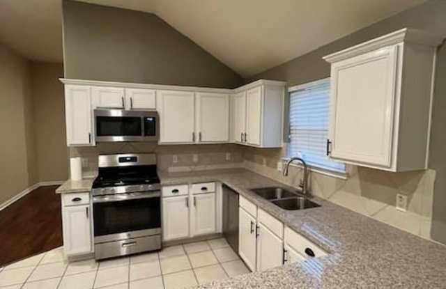 11714 Elizabeth Ct Gallery 2