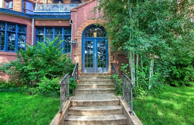 Studio Style Condo Unit in Denver - 1421 Pennsylvania Street, Denver, CO 80203 Studio Style Condo Unit in Denver - 1421 Pennsylvania Street, Denver, CO 80203