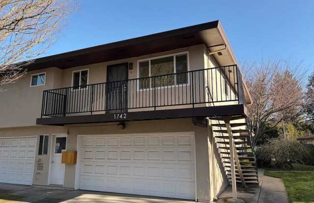 1742 Fremont Ct Gallery 1