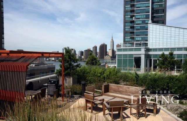 4705 Center Boulevard Gallery 3