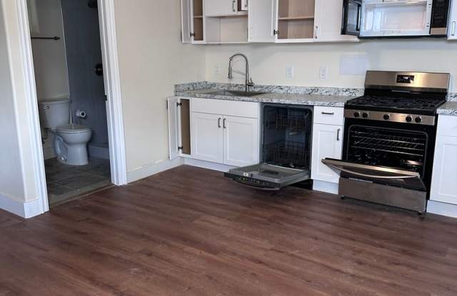 MOVE IN PROMO: 760 El Nido St, La Habra: Charming ADU Gallery 4