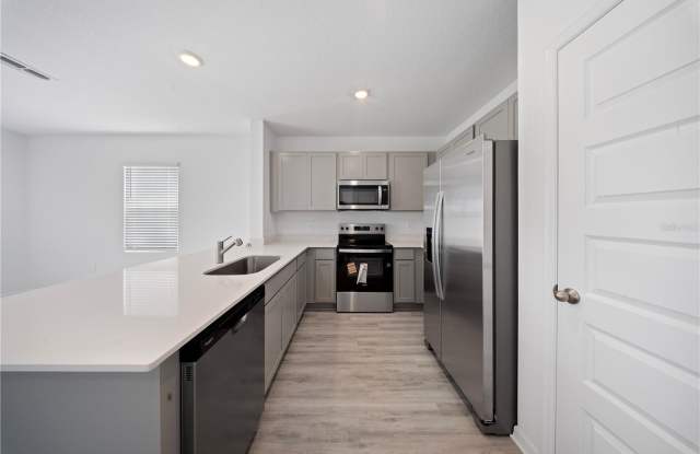 4302 BUTTERSCOTCH Circle Gallery 2