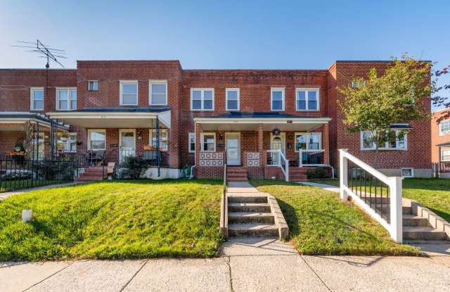 3-Bedroom, 1.5 Bathroom Home in Dundalk Gallery 1