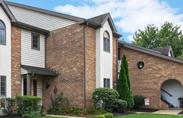 Fully Furnished -First Floor 2Bed/2Bath Condo Gallery 4