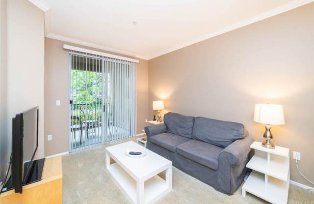 3117 Watermarke Place Gallery 2