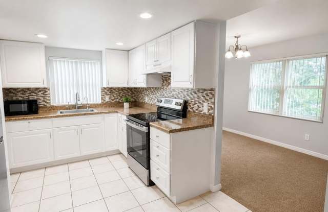 9919 TURF Court Gallery 3
