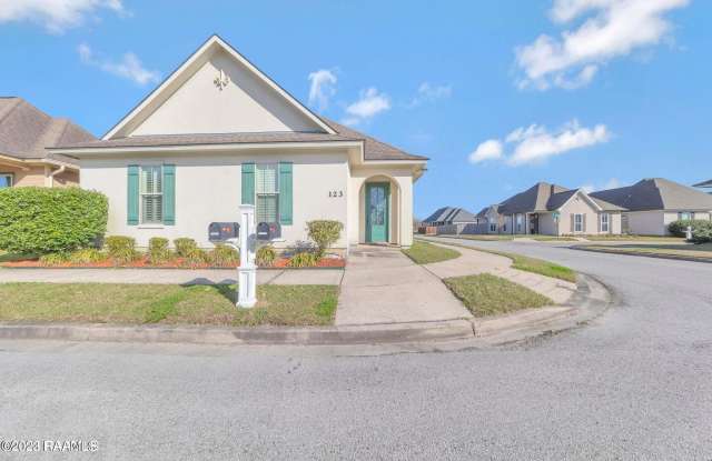 123 Pettigrove Drive Gallery 3
