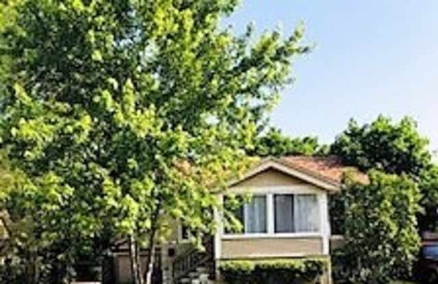 1586 Pearson Street - 1586 Pearson Street, Ferndale, MI 48220