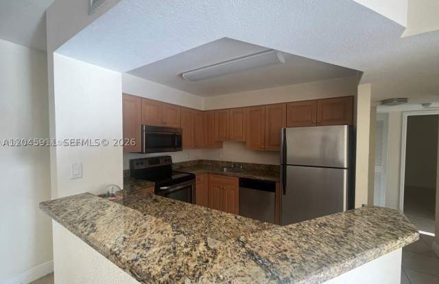 5112 NW 79 Ave photos photos