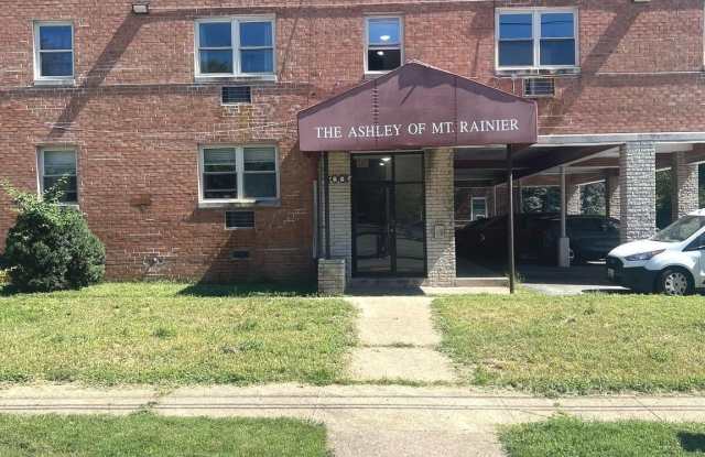 4001 29TH Street unit: 202 photos photos