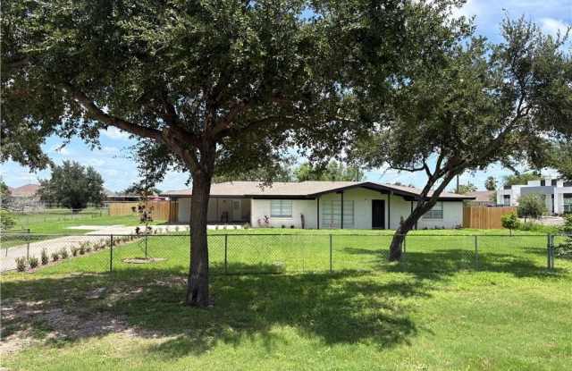 2216 N Jackson Road photos photos