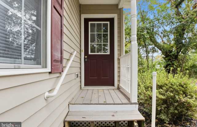 236 WARM SPRINGS Avenue Gallery 2