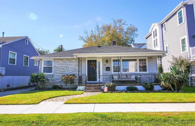 410 N Mansfield photos photos