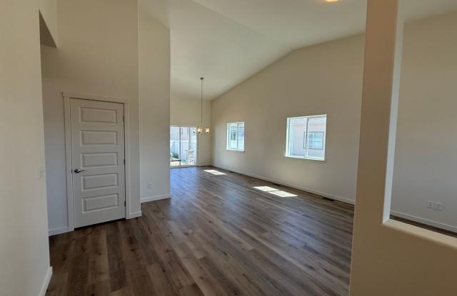 Available Now.  New 3 bed, 2 bath home Gallery 4
