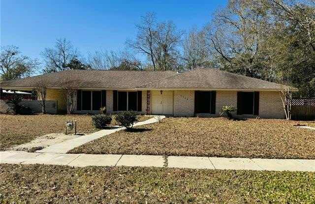 2729 LINCOLN Avenue photos photos