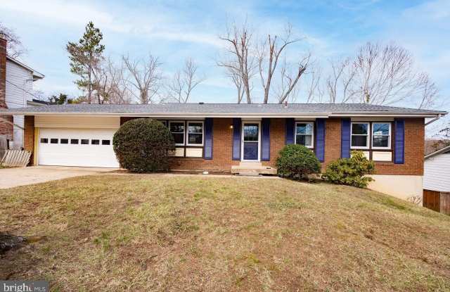 2004 BRIERHILL RD photos photos