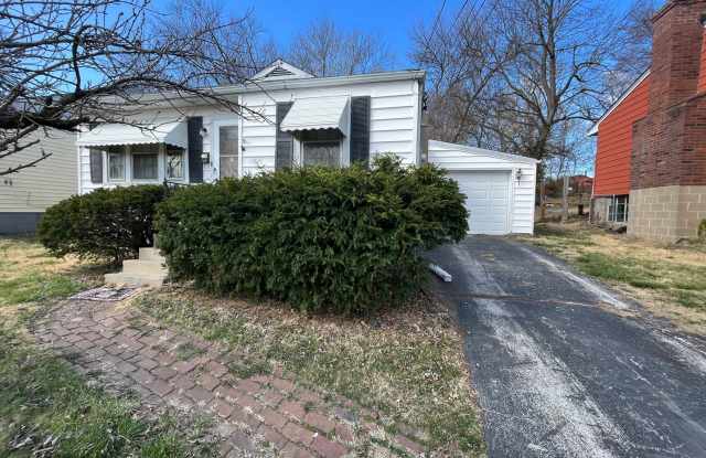 Two Bedroom Home with Attached Garage Move In Ready! photos photos