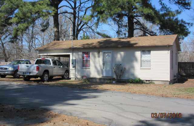 711 Crook Drive Gallery 1