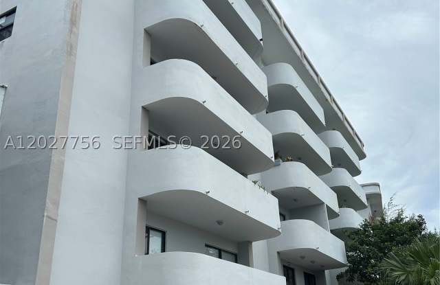 110 S Shore Dr photos photos