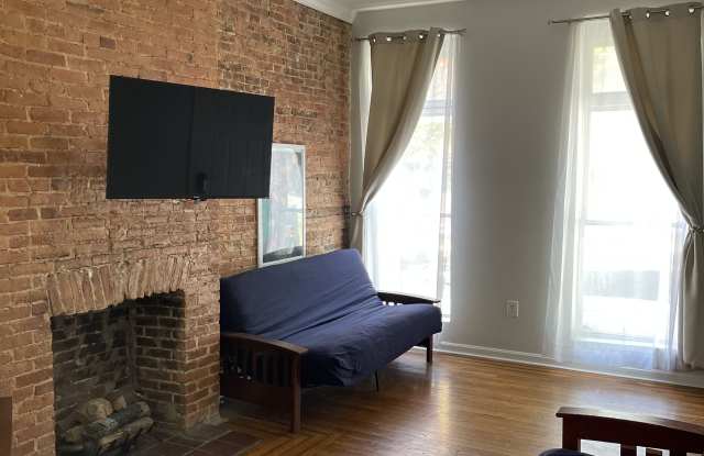 802 North Broadway photos photos
