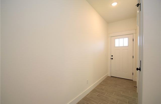 2071 Bluestem Drive Gallery 2