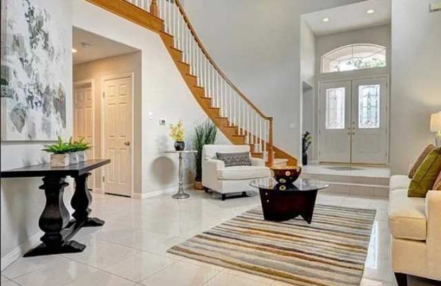 18747 West Place Gallery 4