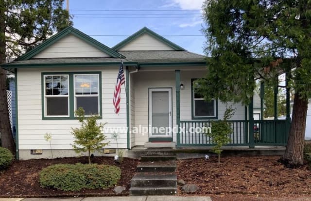 730 Northeast Pacific Drive - 730 Northeast Pacific Drive, Fairview, OR 97024