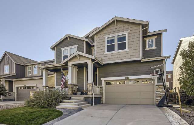4b Barefoot Lakes Home + Attached 1b1b Apartment with Private Entrance and Stacking Laundry Gallery 3