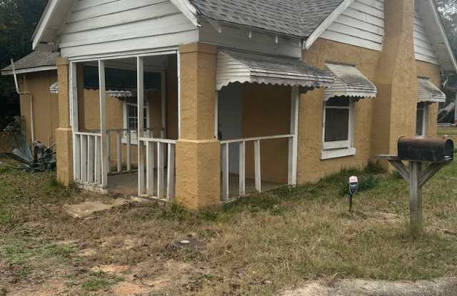 594 GRENADA TERRACE photos photos