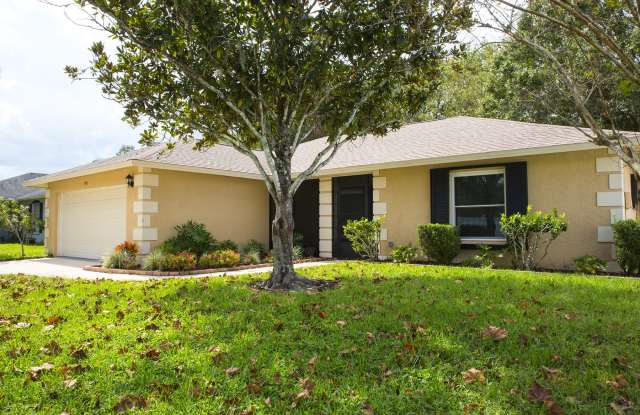 1931 Tarpon Ct - 1931 Tarpon Court, Wesley Chapel, FL 33543