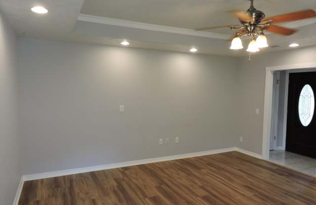 211 Westview Drive Gallery 3