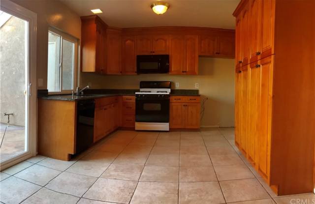43 Eastmont Gallery 3