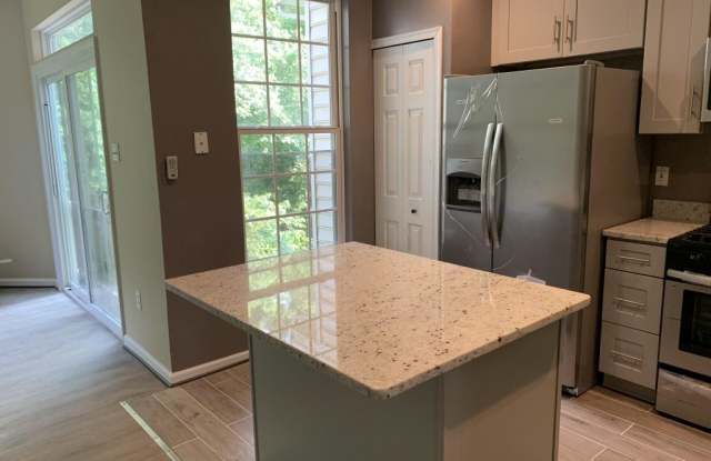 10307 TULIP TREE DRIVE Gallery 3