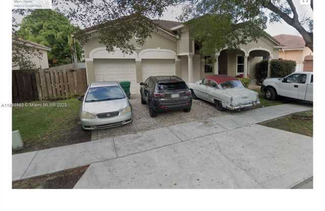 16621 SW 82nd Ter photos photos