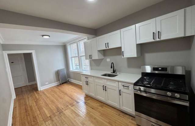 4019 West School St. Gallery 2
