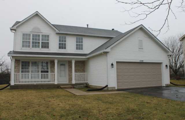 1253 E Essex Court photos photos