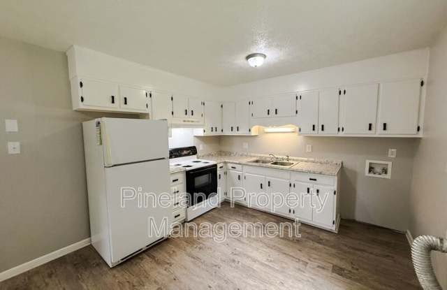 2233 Delta Dr Gallery 4