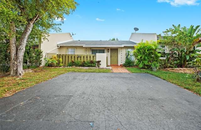 12246 SW 116th Ln photos photos