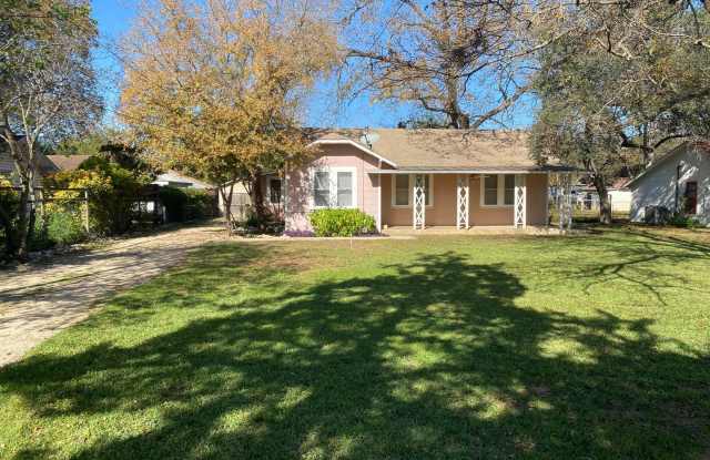 Welcome home to 933 Beck St! photos photos